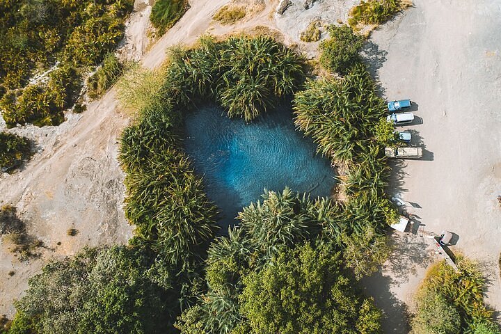Chemka Hot Springs (Maji Moto): Tanzania's best kept secret