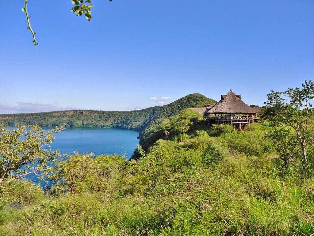 Lake Chala: kayaking on the most beautiful crater lake in Tanzania